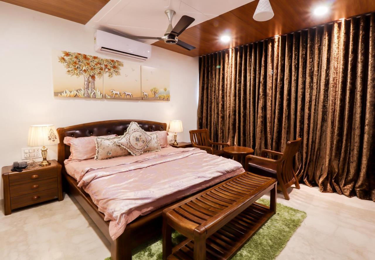 Royal Inn Hotel Ambaji Bagian luar foto